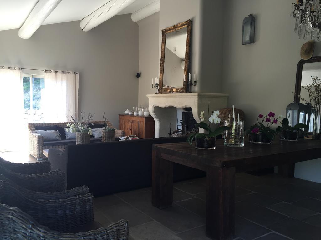 La Maison Des Collines Allemagne-en-Provence Ngoại thất bức ảnh